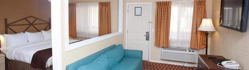 Red Lion Inn & Suites Cathedral City Palm Springs Стая снимка