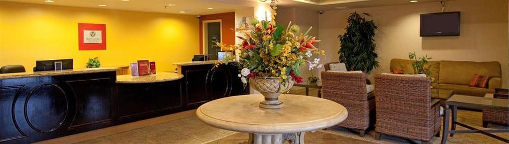 Red Lion Inn & Suites Cathedral City Palm Springs Интериор снимка