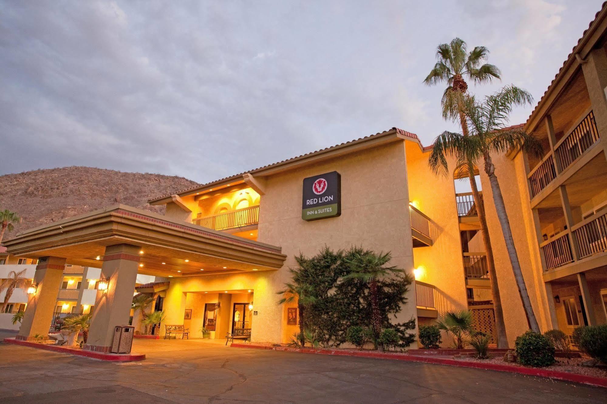 Red Lion Inn & Suites Cathedral City Palm Springs Екстериор снимка